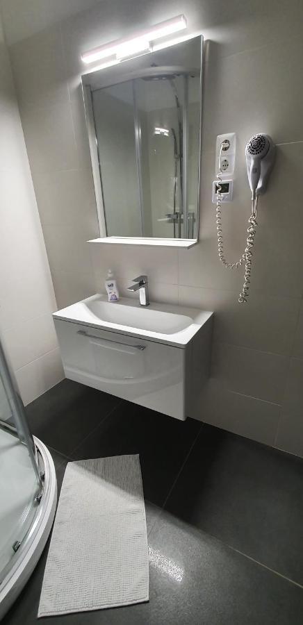 Nefelejcs Vendeghaz Hotel Godollo Luaran gambar