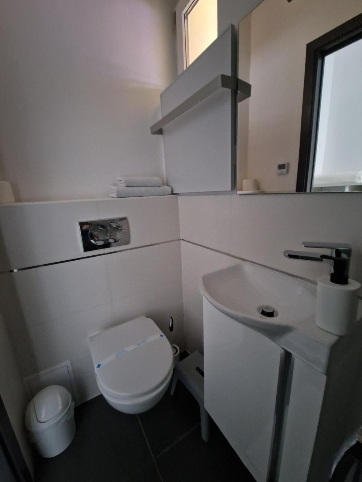 Nefelejcs Vendeghaz Hotel Godollo Luaran gambar